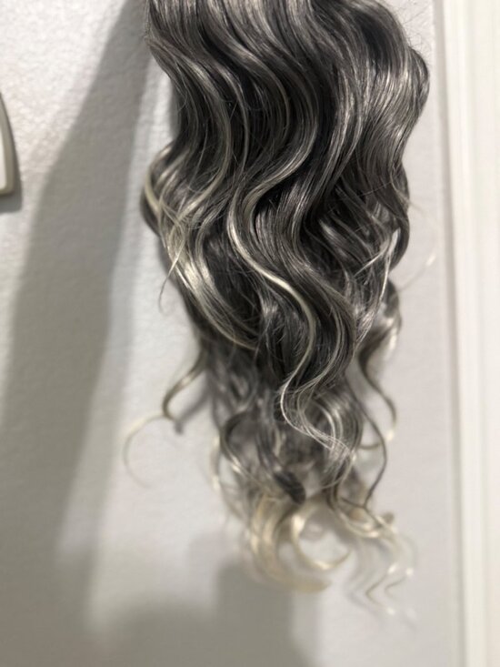 NEW 28 inch Long wavy ombre  glueless wig - Picture 3 of 5